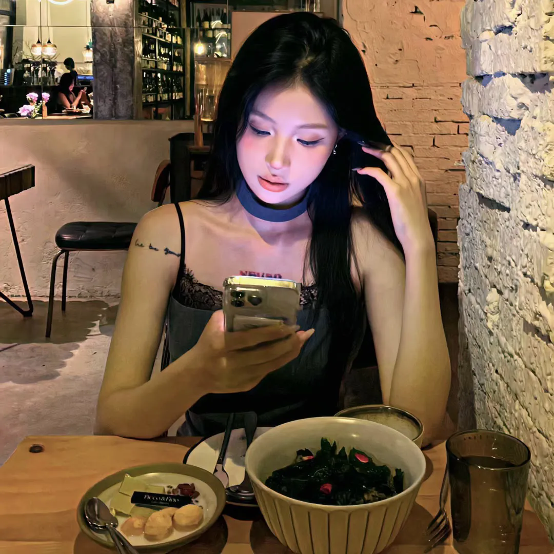 前路漫漫亦灿灿