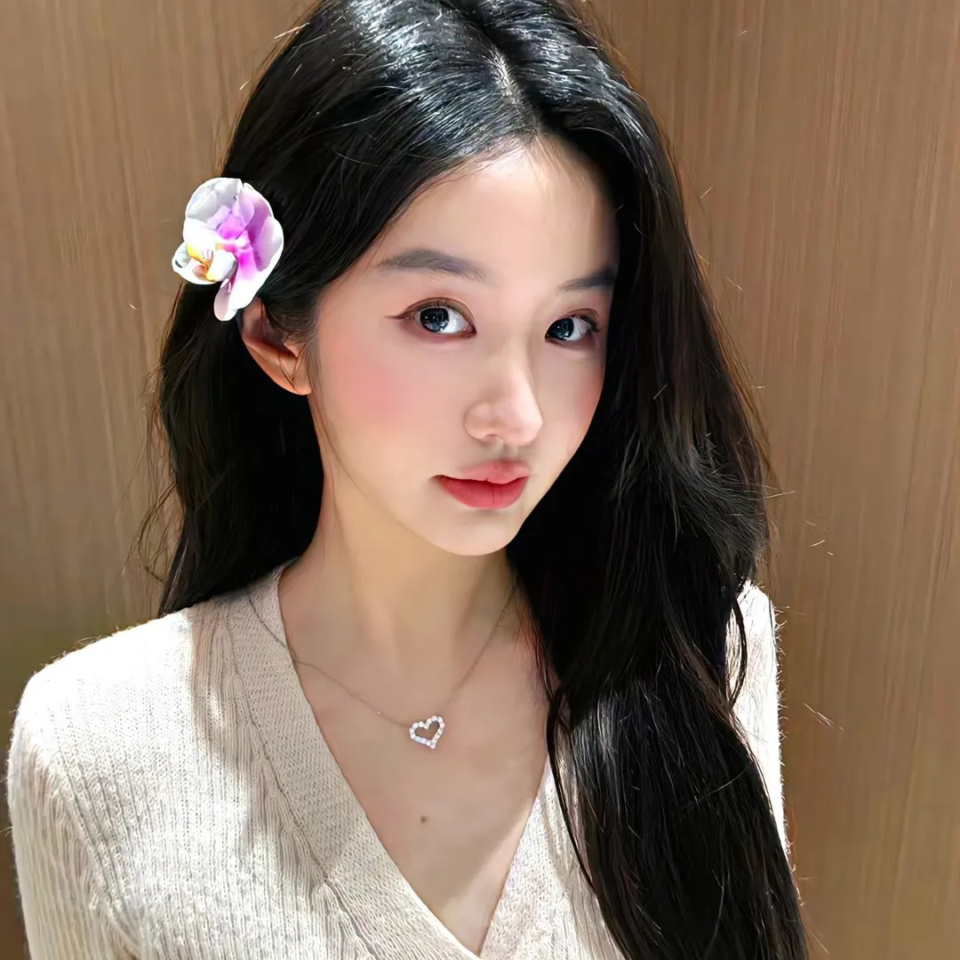 穿进电视里当后妈